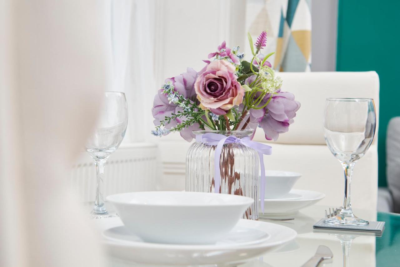 Sleek And Stylish 2 Bed In Clifton - Garden Apartamento Bristol